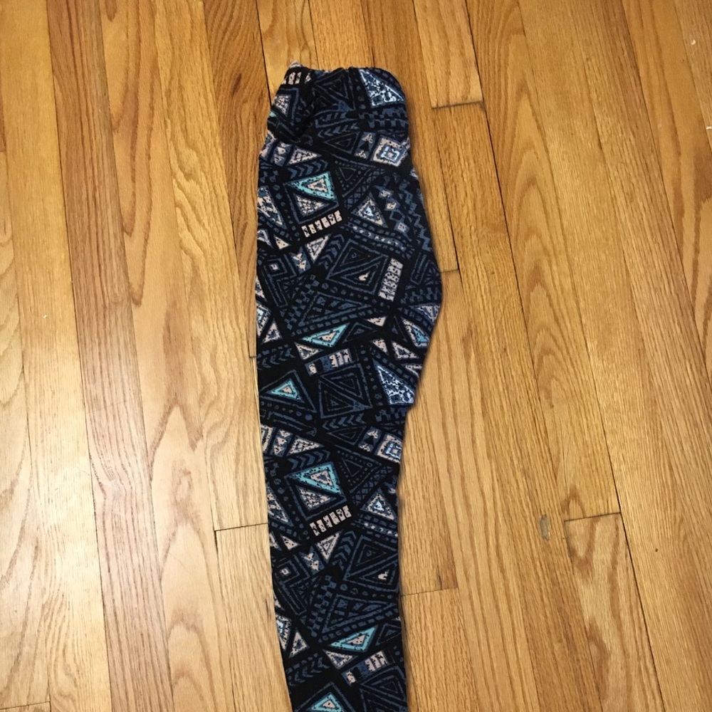 Fun pattern leggings for teens
